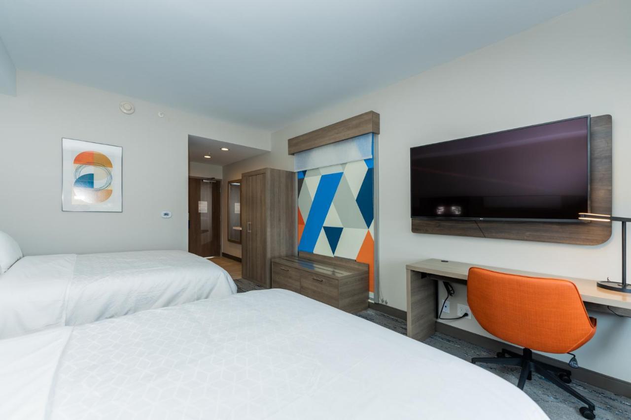 Holiday Inn Express & Suites Charlottesville By Ihg Exterior foto